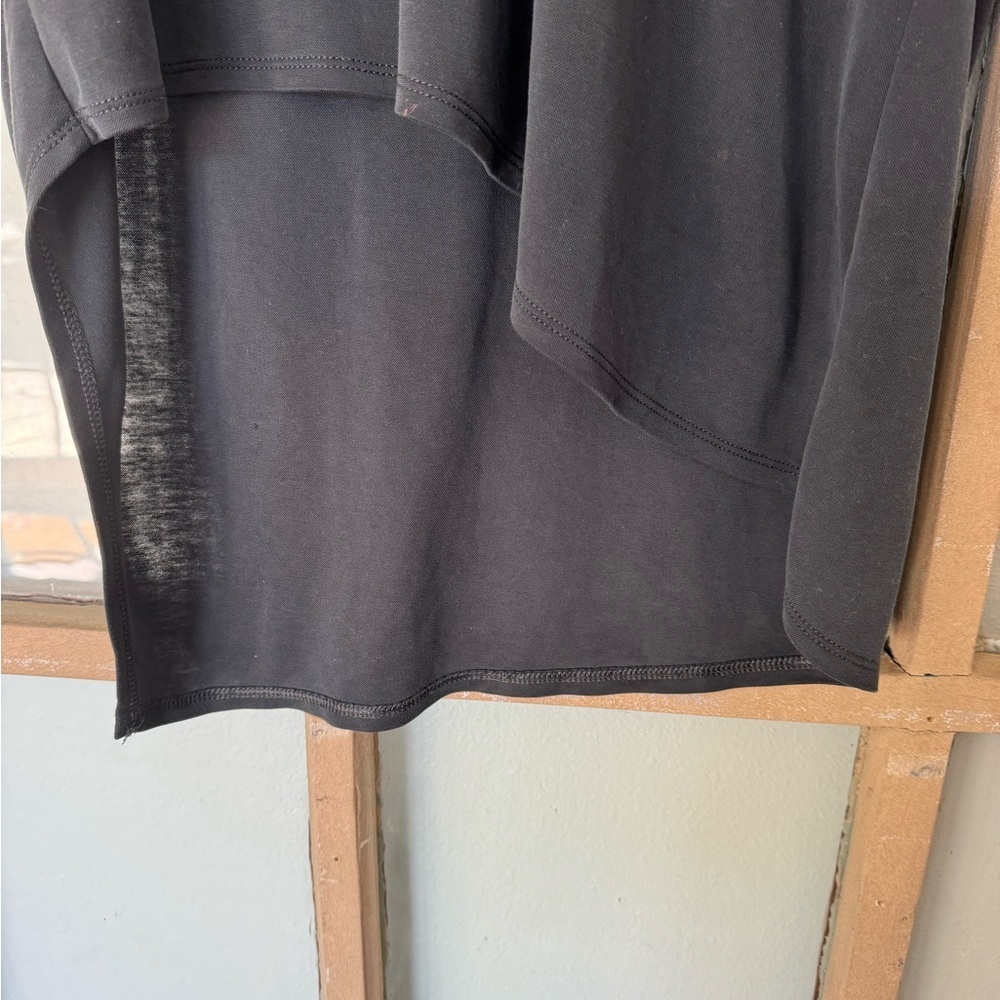 Bcbg MaxAzria dress with cool hem! See pic for measurements! 🖤💙🖤 - Picture 6 of 8